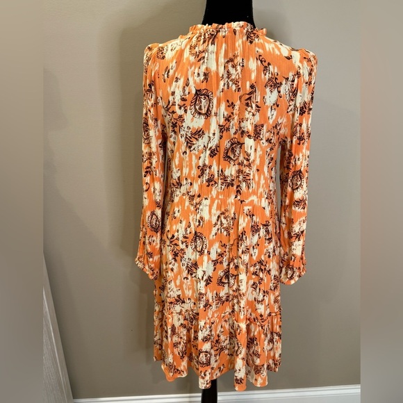 Women’s FRYE Ruffle Neck Front Button Dress- size medium - Picture 5 of 8